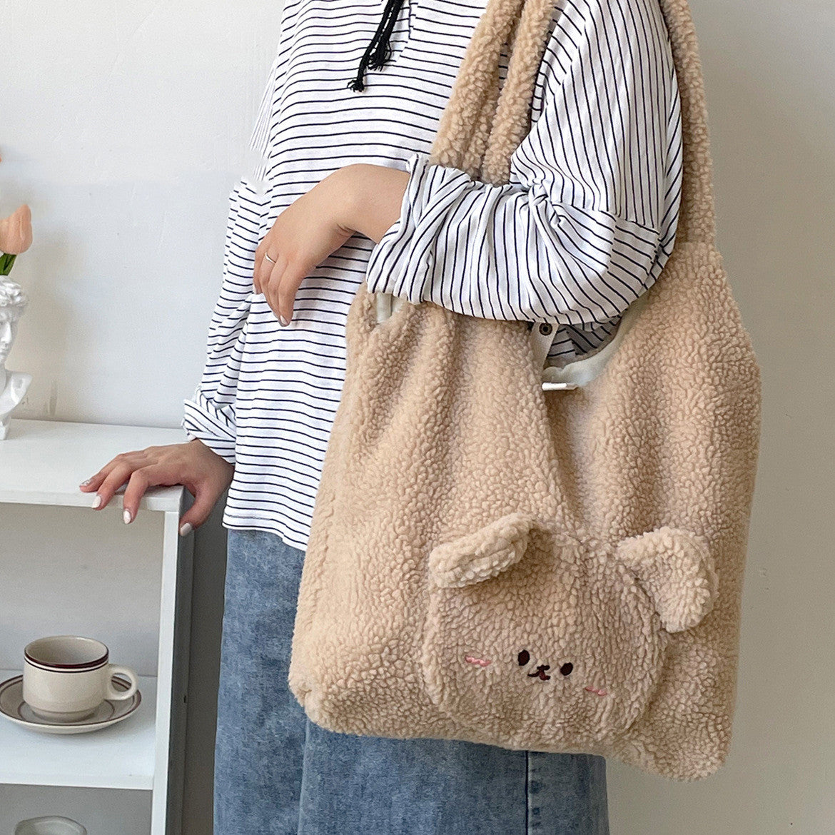 Women's khaki 3D bear lamb wool bag