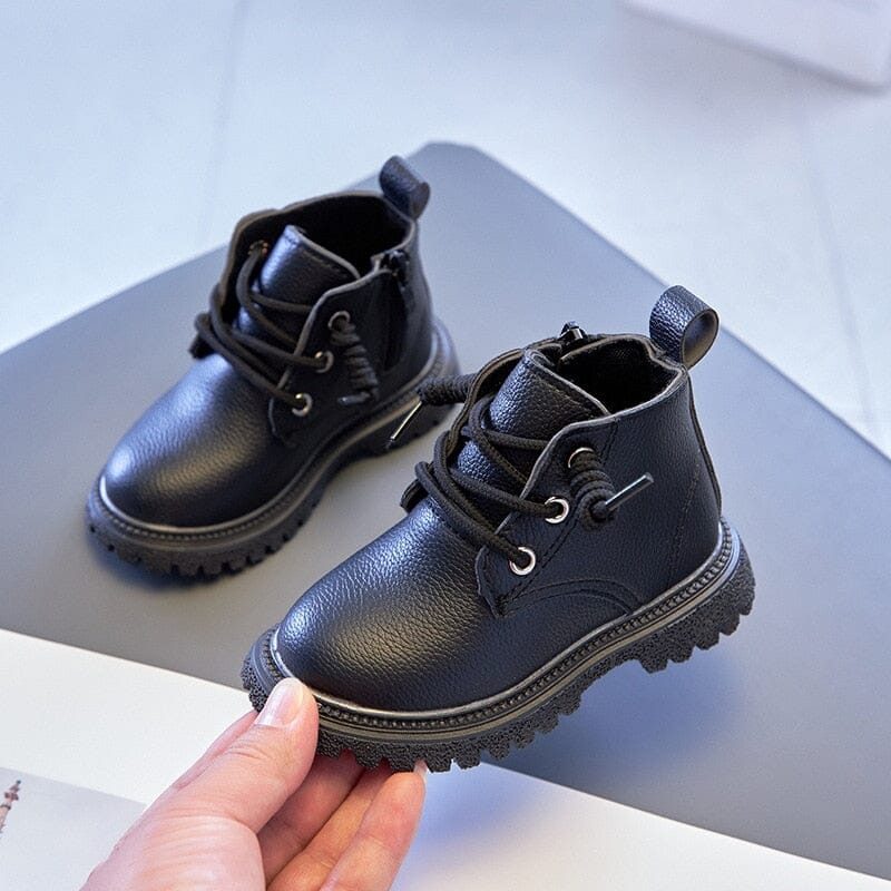 Boys short boots