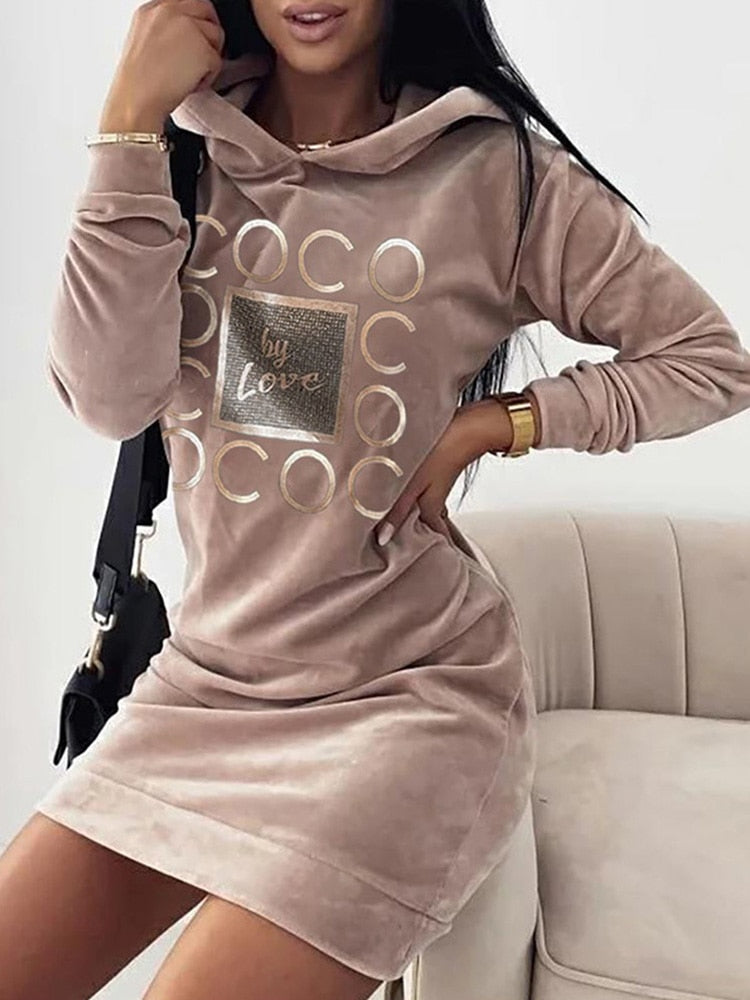 Women's love print sweater