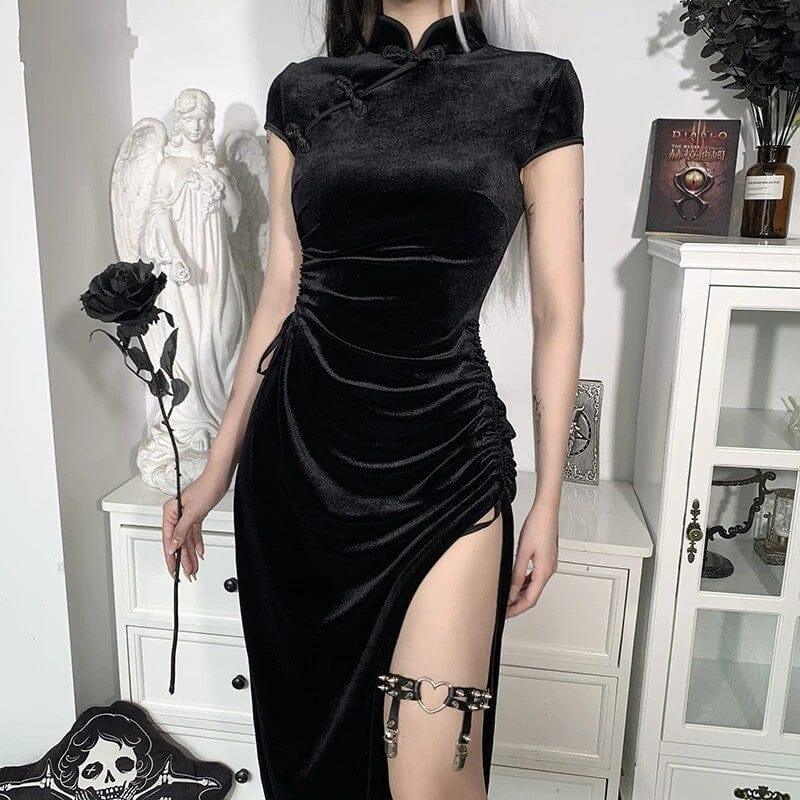 Women's black dark romantic dresses