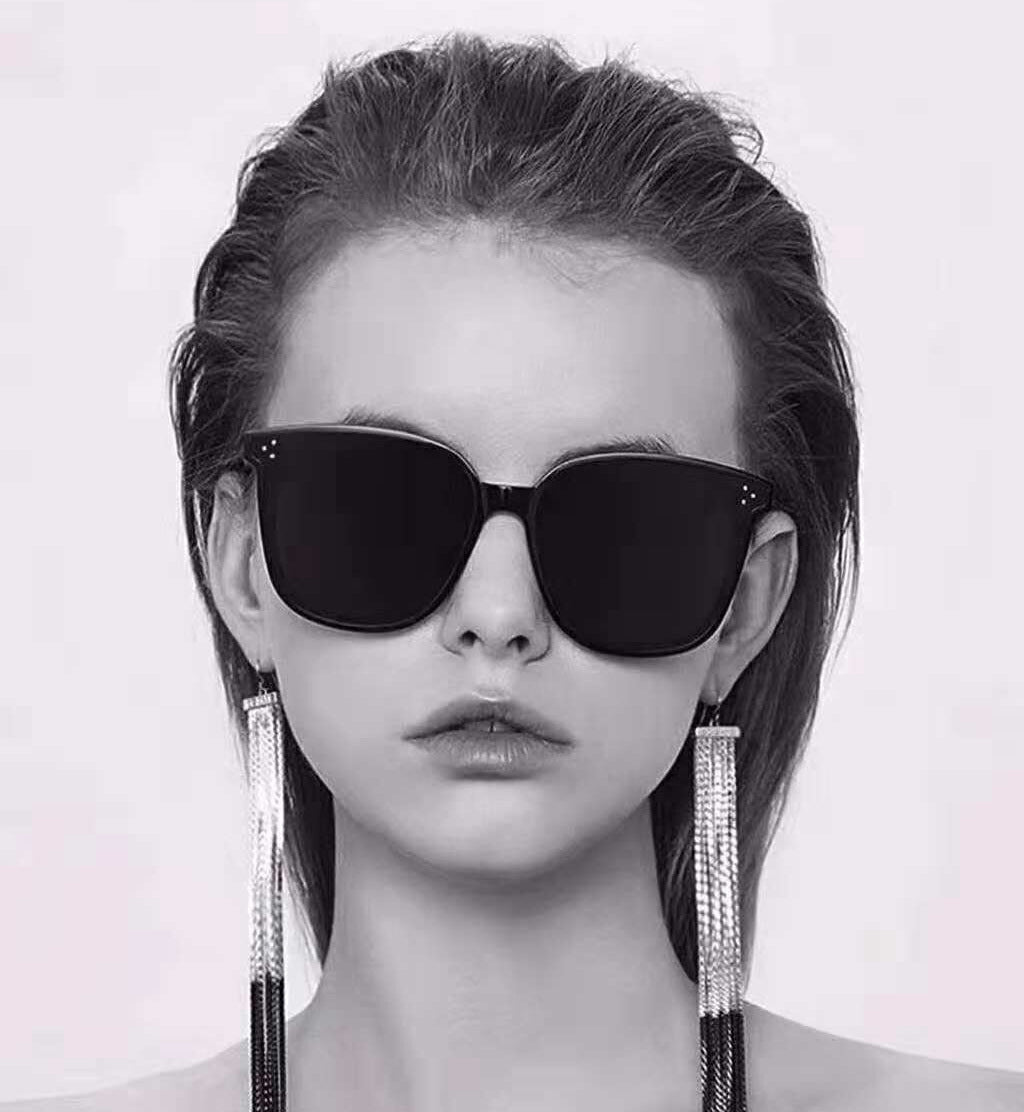 Women's rimless sunglasses