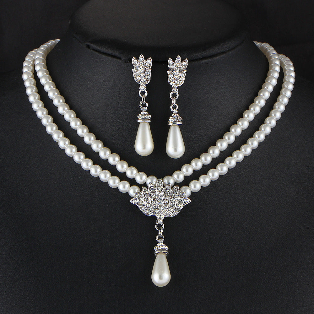 Alternate view: Women's pearl crystal necklace set