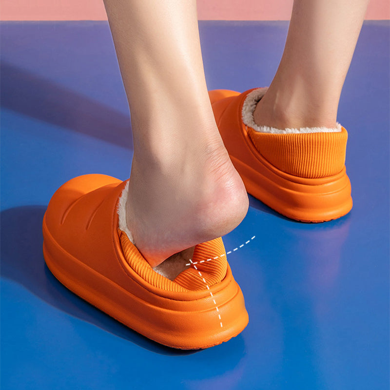 Alternate view: Unisex waterproof slippers