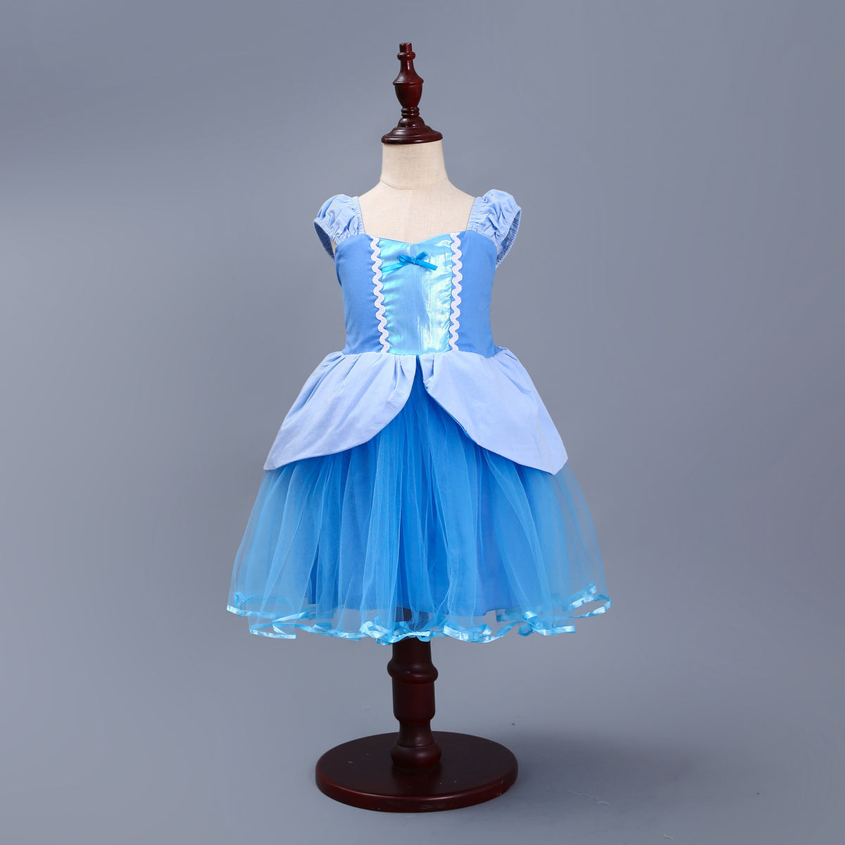 Girls blue dresses