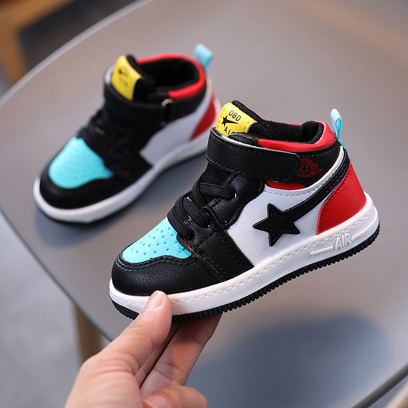 Boys casual sports shoes