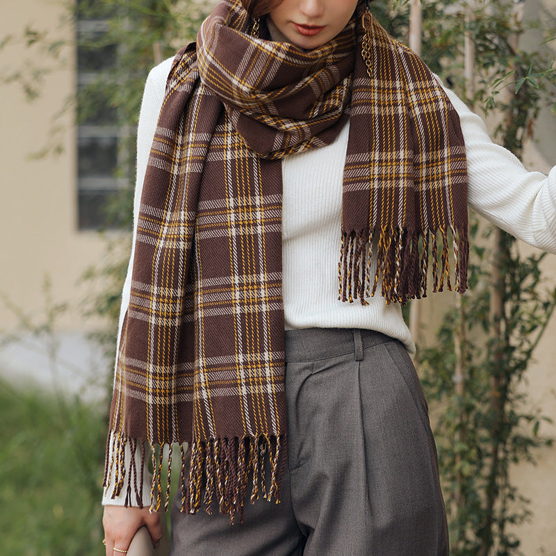 Women's line printed scarf