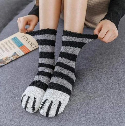 Coral Fleece House Socks - view 10