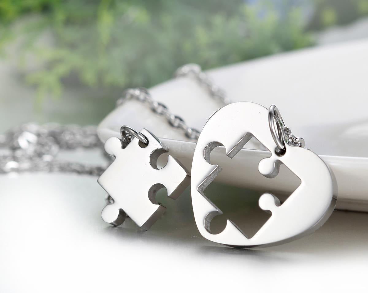 Alternate view: Unisex love pendant necklace
