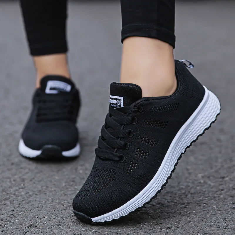 Women's breathable sneakers