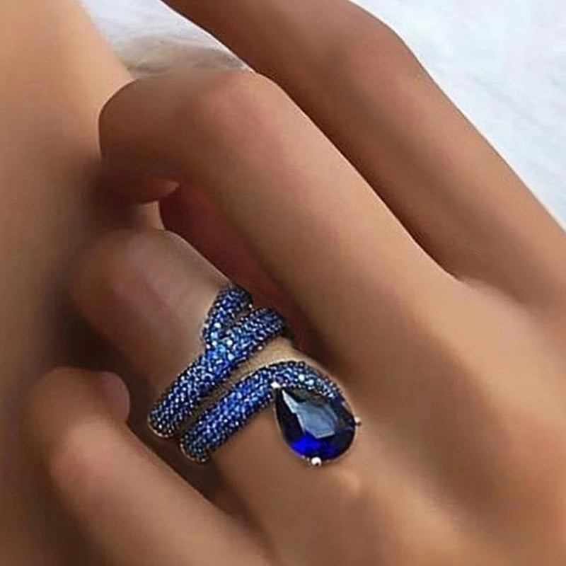 Alternate view: Women's cocktail ring
