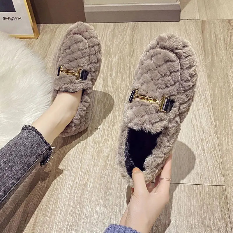 Alternate view: Women's plush chain slippers