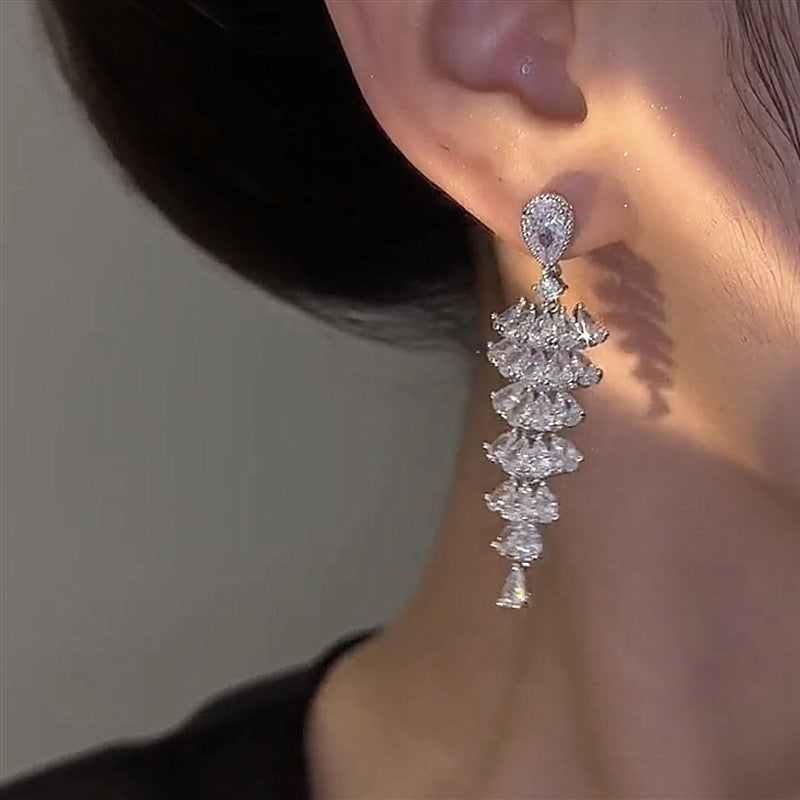 Alternate view: Women's zircon earrings
