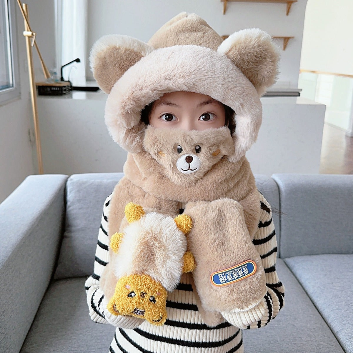 Kids hat scarf gloves set