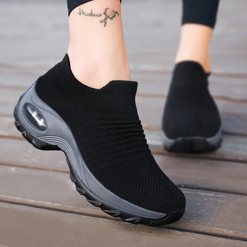 Women's comfy sneakers