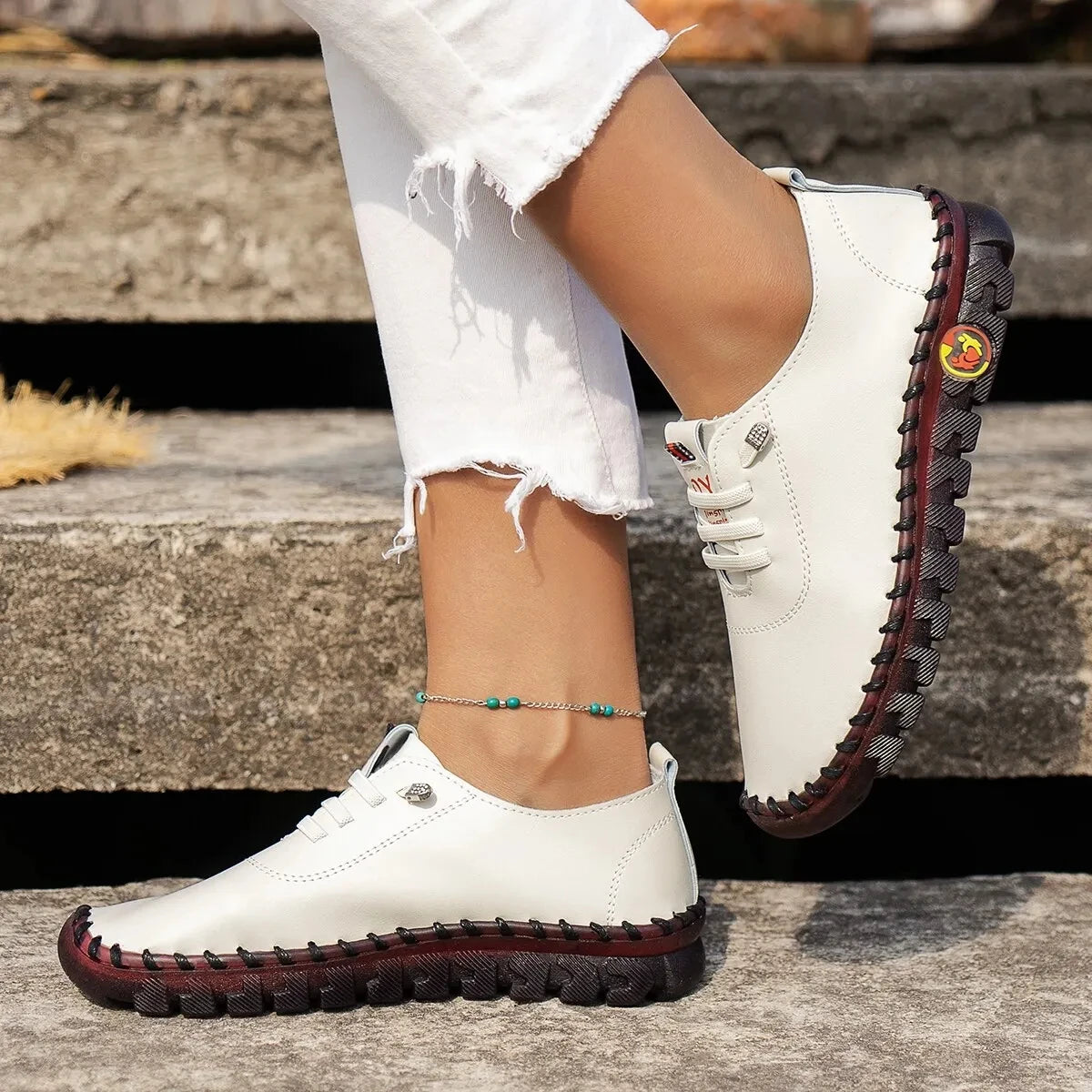 Alternate view: Women's comfortable flat shoes