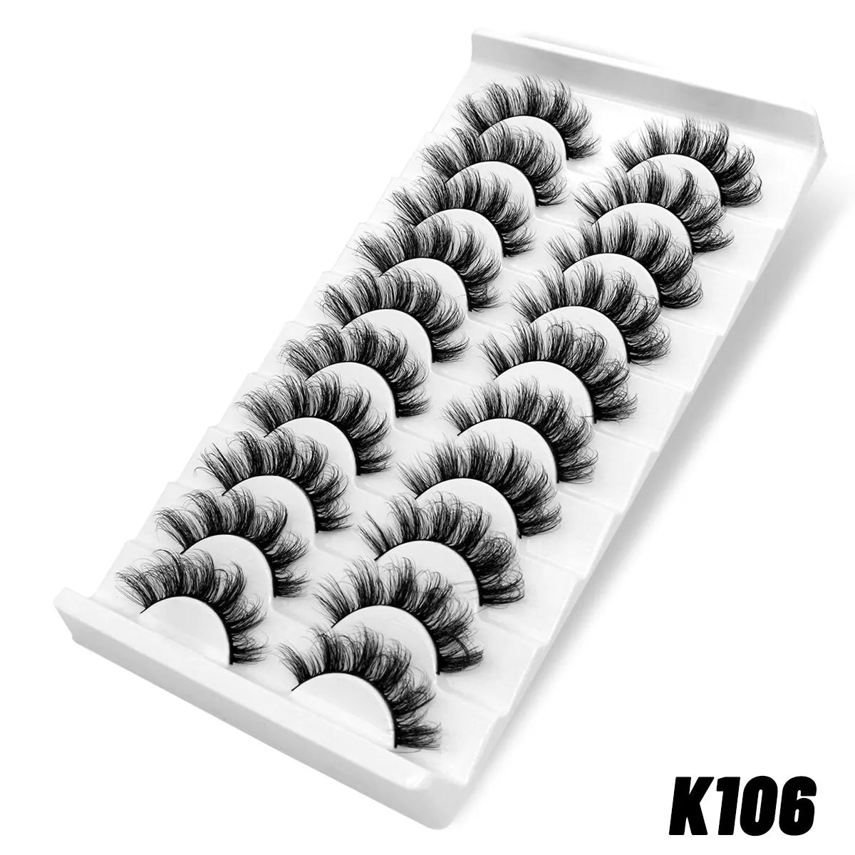 Unisex fluttery flirts: 3D mink lashes for dramatic lashes