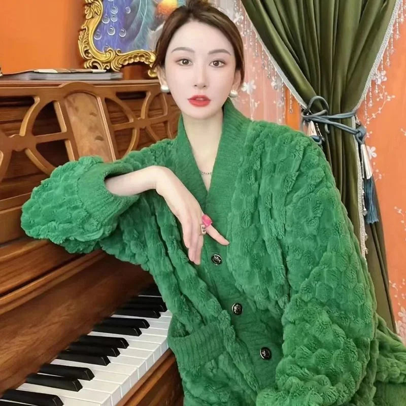 Women's green coral velvet pajama set