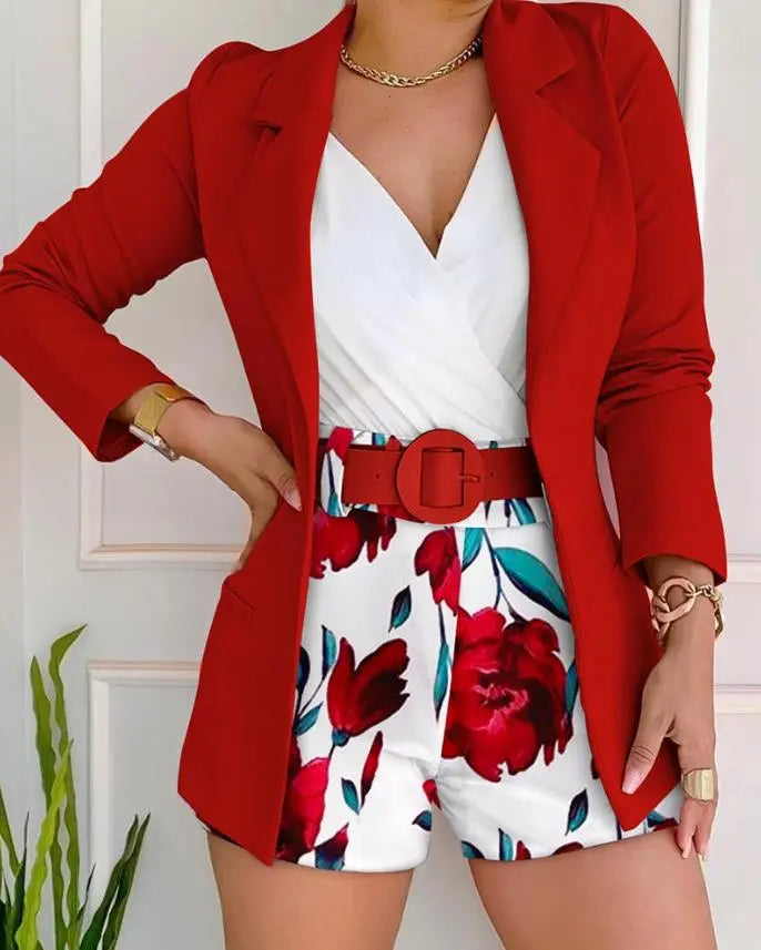 Women's blazer & floral shorts set