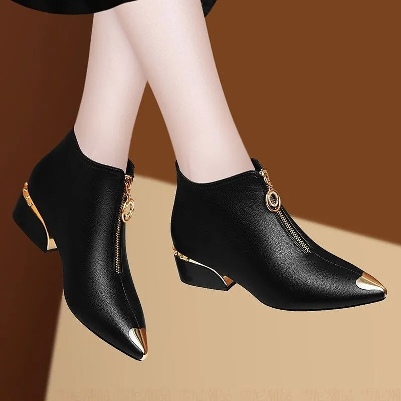 Women's black pointed ankle boots