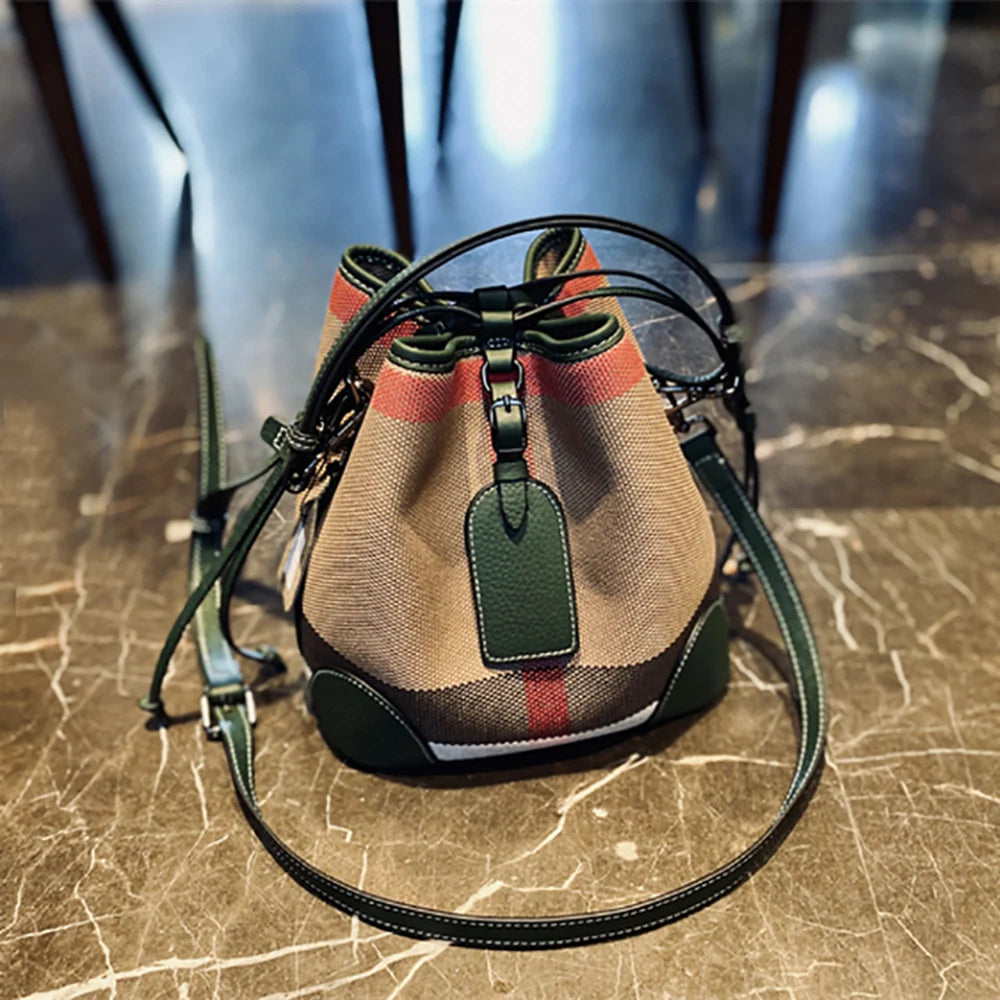 Women's green canvas bag