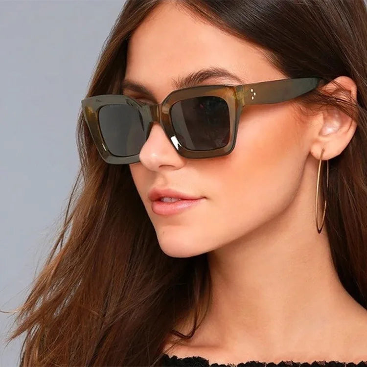 Women's oversized sunglasses