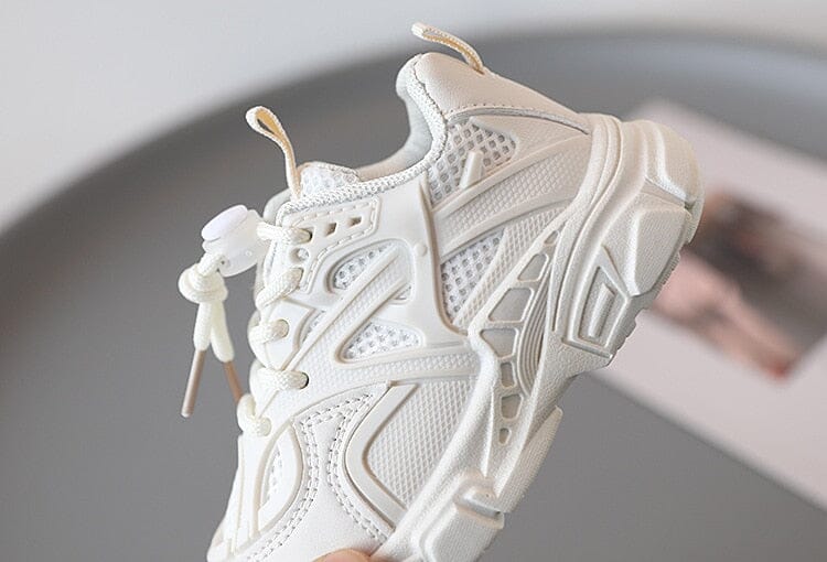 Kids mesh breathable sneakers