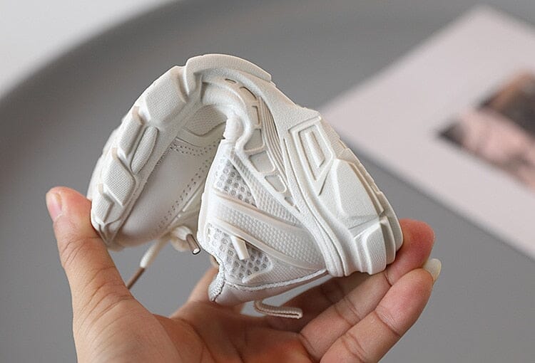 Kids mesh breathable sneakers