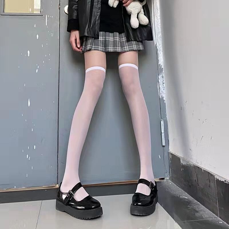 Women's b white socks