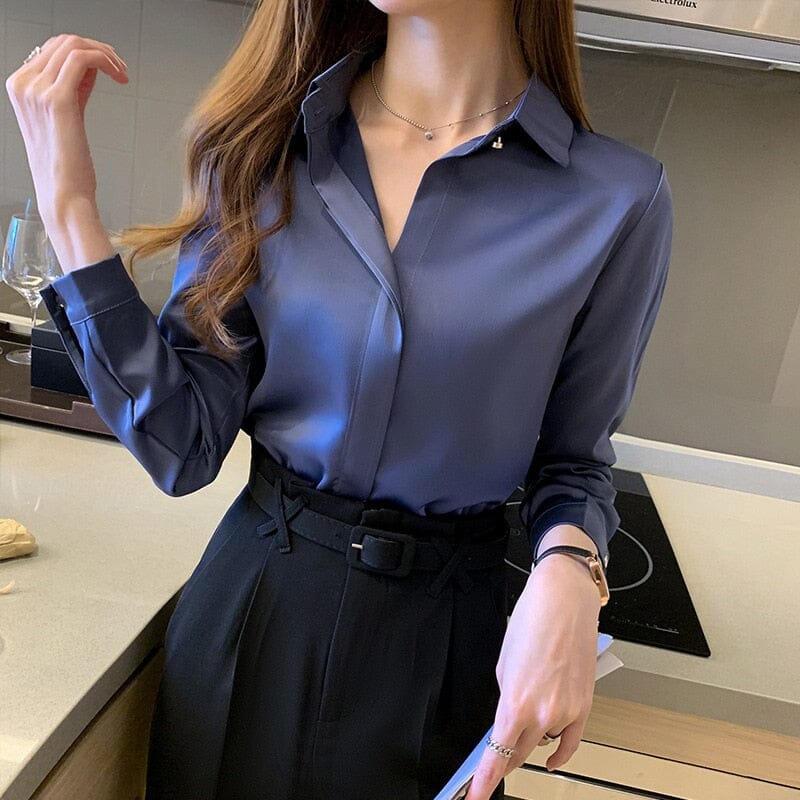 Alternate view: Women's silk shirt