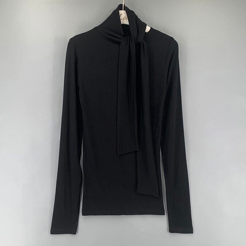 Women's black everyday basic tees